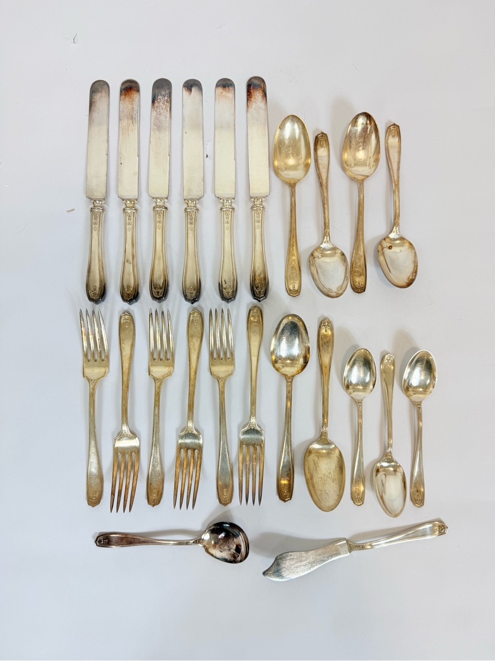 1881 Rogers A1 Oneida Chippendale 1919 Silverplate Flatware Lot Of 23